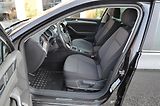 Volkswagen Passat (2021) 2.0 TDi DSG / LED / 74.300km  - náhled 16
