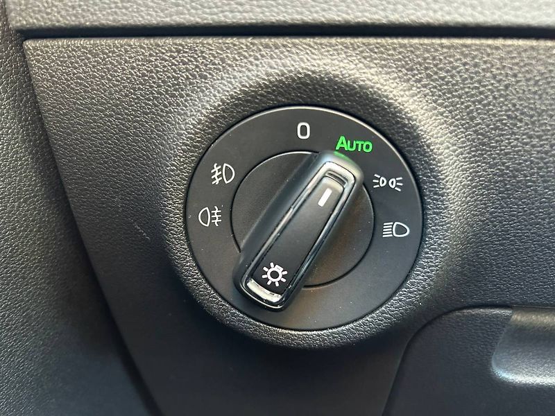 Škoda Karoq (2023) 1.5 TSI 110kW LED manuál - fotka 10 z 35