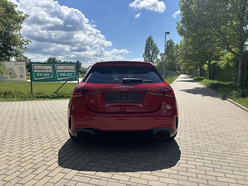 Mercedes-Benz Třídy A A 35 AMG 4Matic - fotka 8 z 31