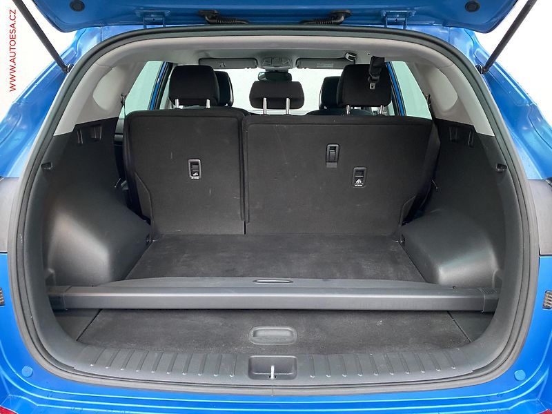 Hyundai Tucson (2017) 2.0 CRDi 4WD, ČR, Style, AT - fotka 7 z 19