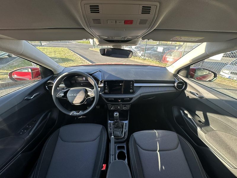 Škoda Fabia CLASSIC 1.0TSI 70kW + tažné - fotka 9 z 12