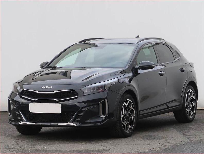 Kia XCeed (2023) GT Line 1.5 T-GDI, Serv.kniha - fotka 2 z 22