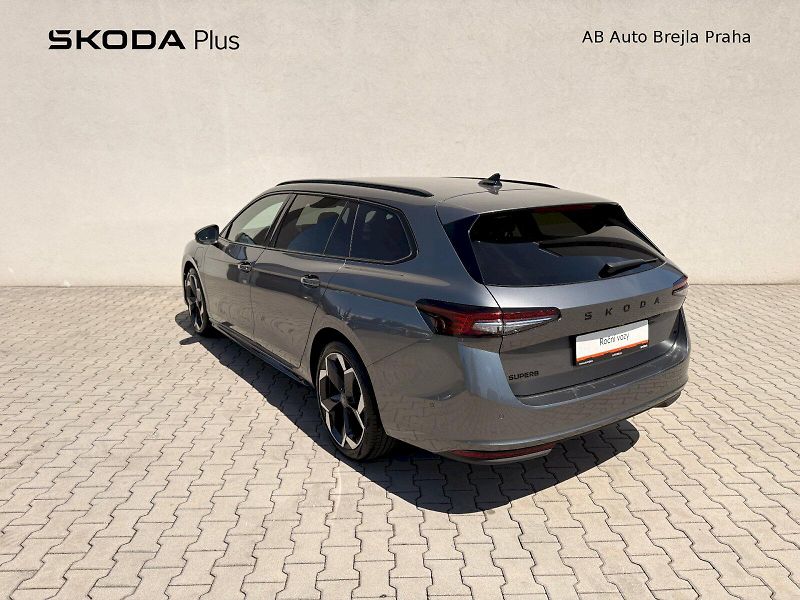 Škoda Superb (2025) COMBI SPORTLINE - fotka 8 z 35