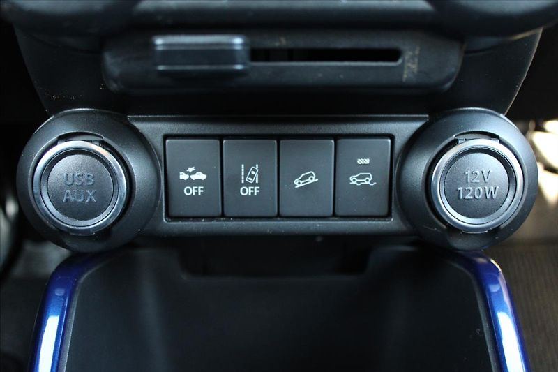 Suzuki Ignis 1,2 i  4x4,COMFORT,VÝHŘEVY - fotka 16 z 31