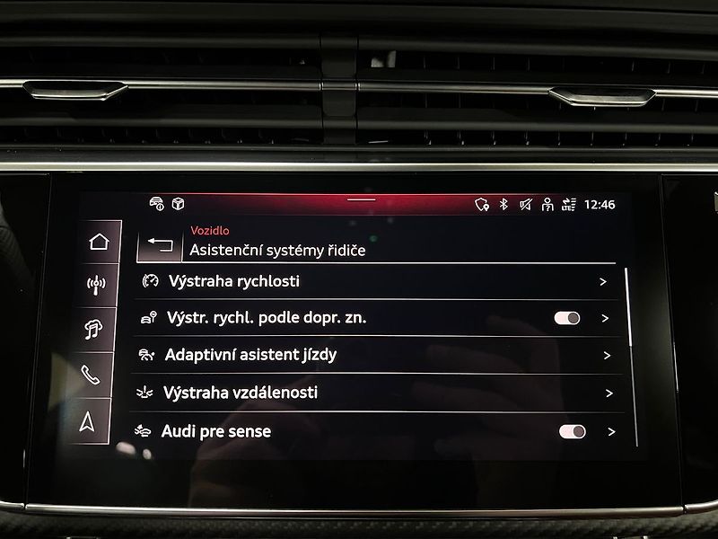 Audi RS Q8 QUATTRO, PERFORMANCE,B&O, PANO - fotka 20 z 39