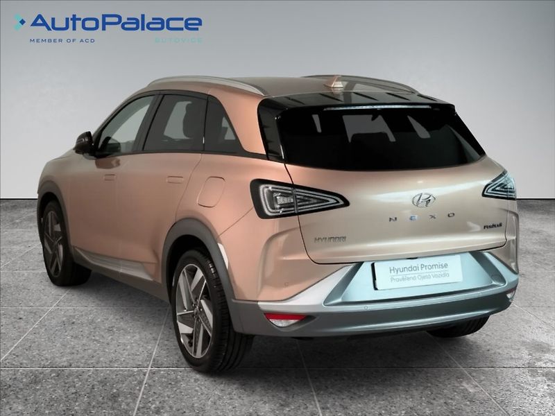 Hyundai Nexo 0,0 VODÍKOVÝ POHON - fotka 6 z 29