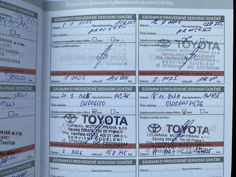 Toyota Avensis 2.0D, ČR, Trend, tažné, navi - fotka 17 z 18