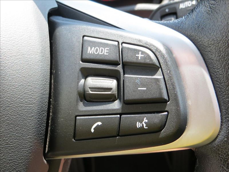BMW X1 1,5 i sDrive AUT LED Navi ČR - fotka 22 z 27