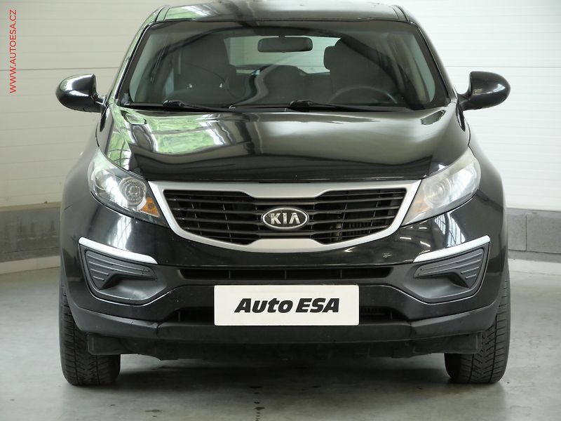 Kia Sportage (2012) 1.7CRDi, AC, tempo - fotka 2 z 20