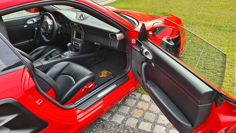Porsche 911 3.6 /353kW - fotka 18 z 19