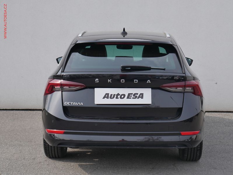 Škoda Octavia (2020) 2.0 TDi, Style, DSG, LED - fotka 5 z 29