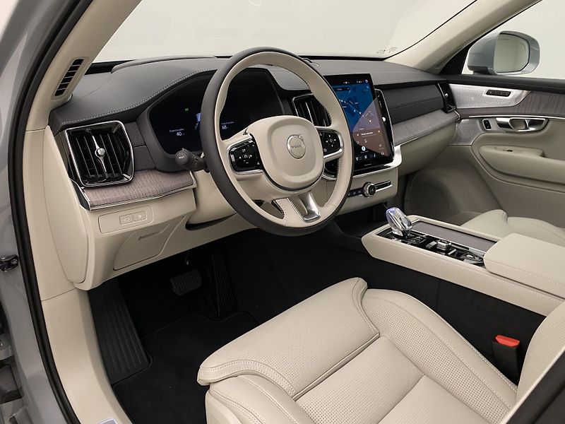 Volvo XC90 (2026) T8 AWD Plug-in BRIGHT ULTRA - fotka 27 z 74