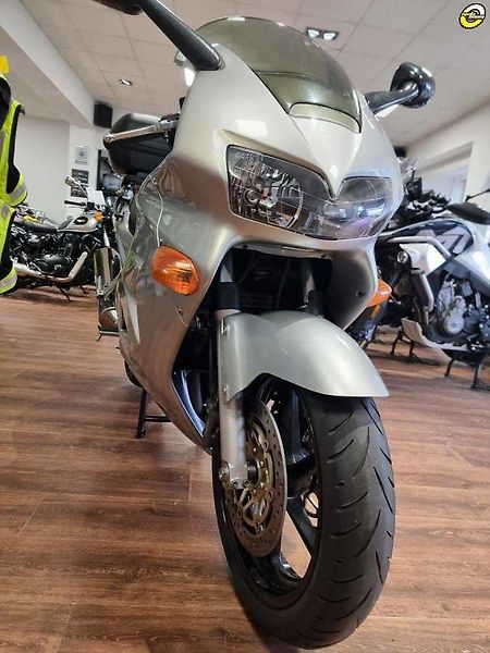 Honda VFR 800 (1999) - fotka 11 z 20