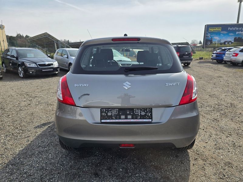 Suzuki Swift (2016) 1.2 VVT 69KW klim - fotka 6 z 20