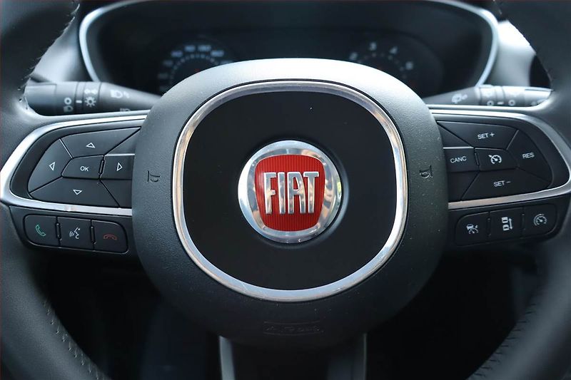 Fiat Tipo (2016) 1.4 T-Jet, Serv.kniha, Navi - fotka 20 z 23