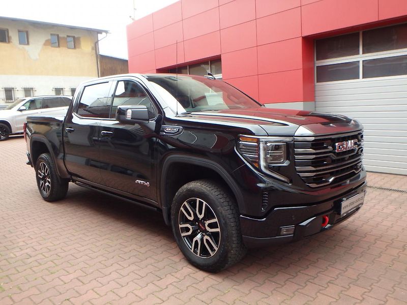 GMC Sierra (2022) 1500 AT4 6.2 V8 - fotka 29 z 30