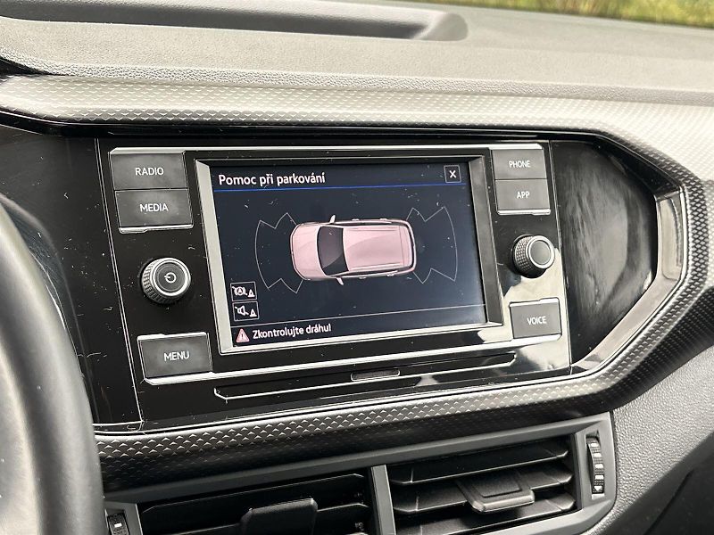 Volkswagen T-Cross (2023) 1.0 TSI DSG Life - fotka 11 z 27