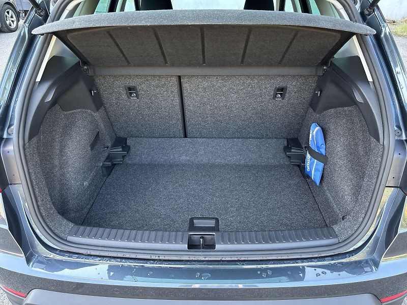 Seat Arona (2022) 1.0 TSI Style - fotka 26 z 27