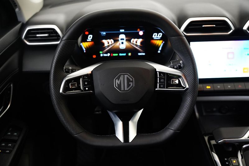 MG ZS - fotka 18 z 27