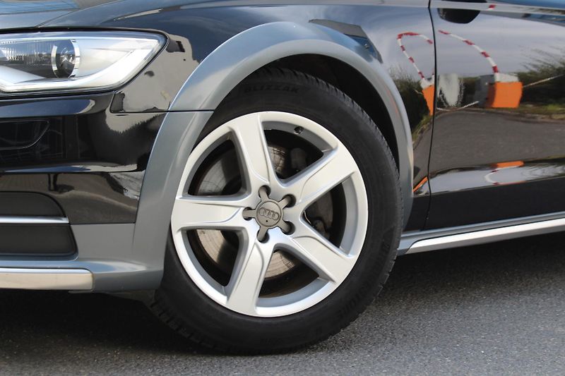 Audi A6 Allroad Quattro  - fotka 6 z 26