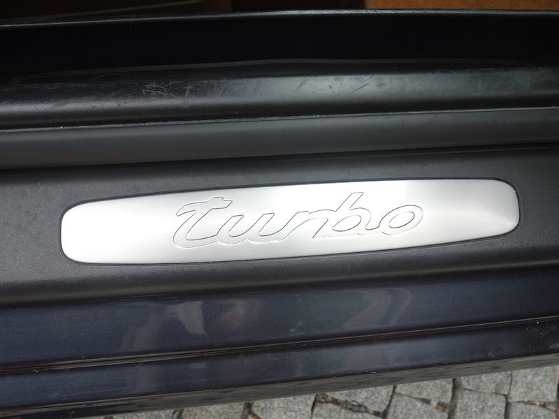 Porsche 911 (2007) TURBO*353KW*MANUÁL*REZERV!!!! - fotka 25 z 50