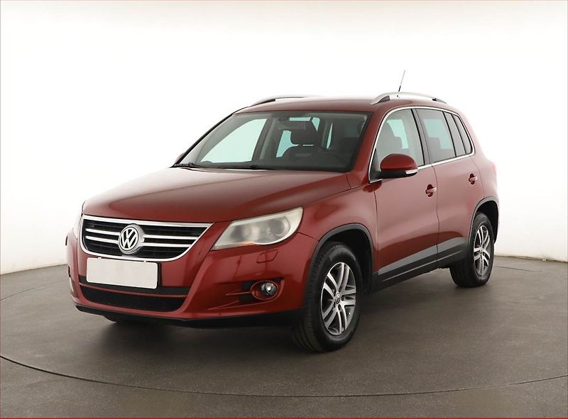 Volkswagen Tiguan (2009) 2.0 TDI, 4X4, Automat, Navi - fotka 2 z 14