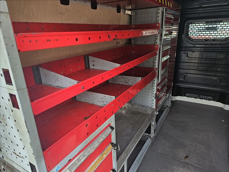 Volkswagen Crafter 2,0 TDi 103KW NAVI KAMERA DPH - fotka 20 z 32