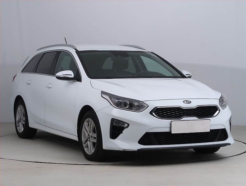 Kia Ceed (2019) 1.4 T-GDI, Serv.kniha - fotografie inzerátu