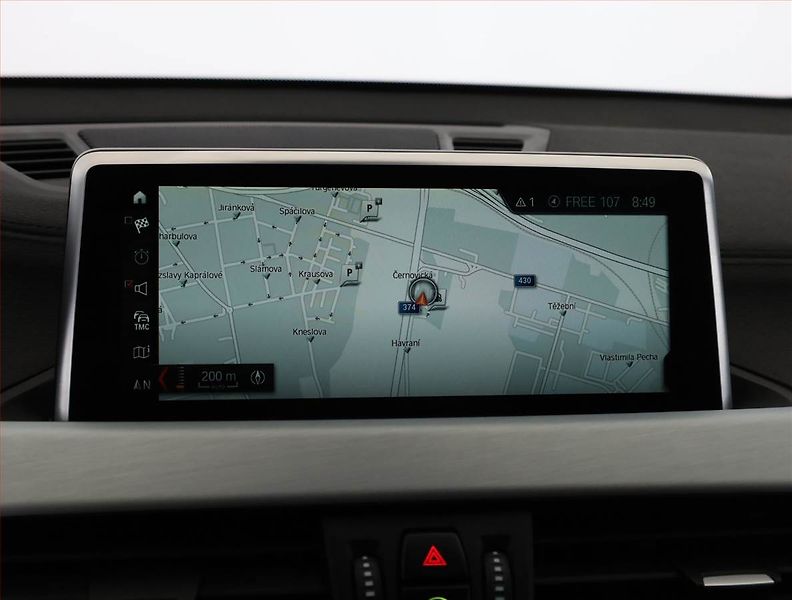 BMW X2 (2018) M Paket xDrive20i - fotka 15 z 19