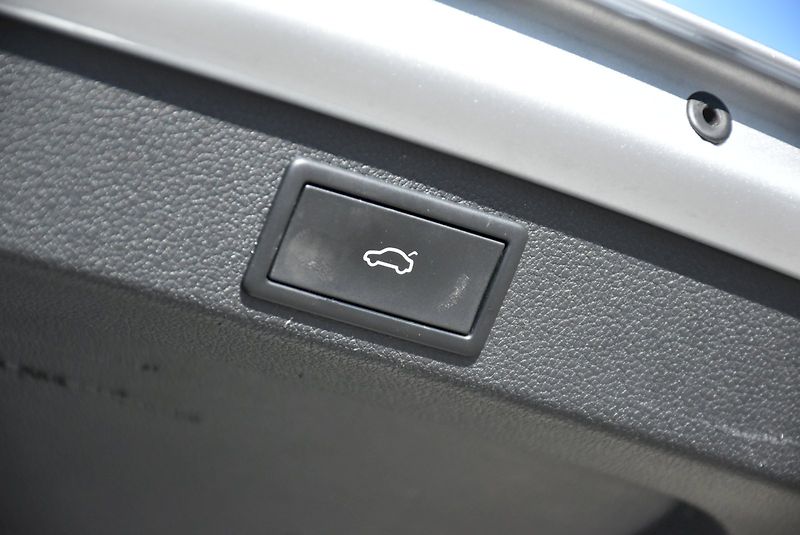 Škoda Superb (2023) Combi Sportline 1.5 TSI 110kW - fotka 30 z 35