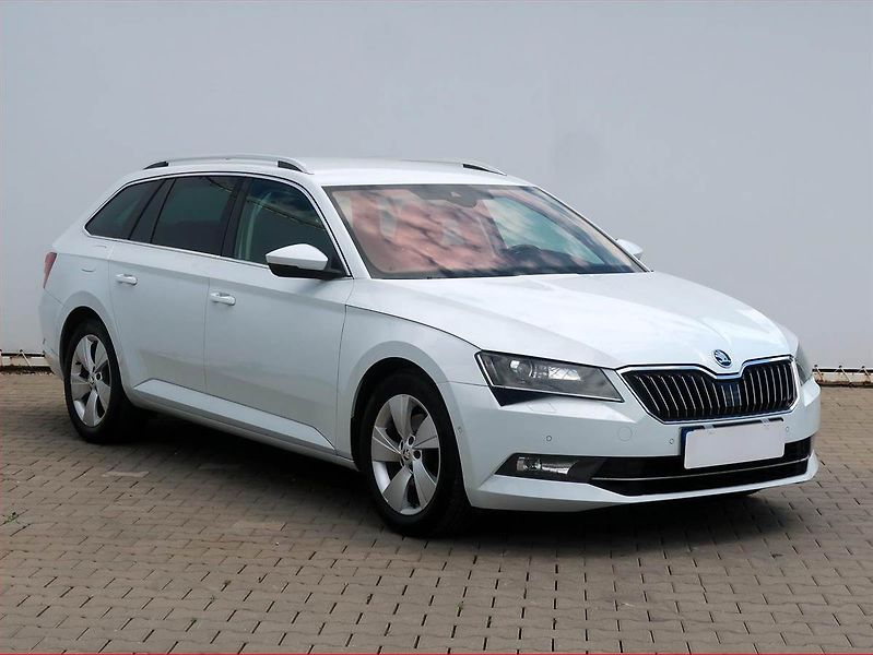 Škoda Superb (2016) Style 1.4 TSI, Automat, Navi - fotografie inzerátu