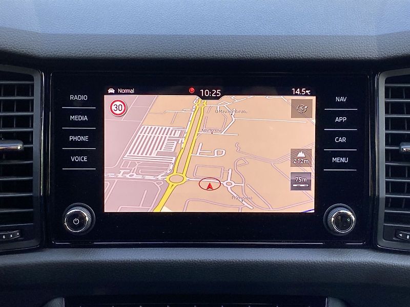 Škoda Kodiaq (2019) 2.0 TDI 4x4 DSG RS - fotka 12 z 37
