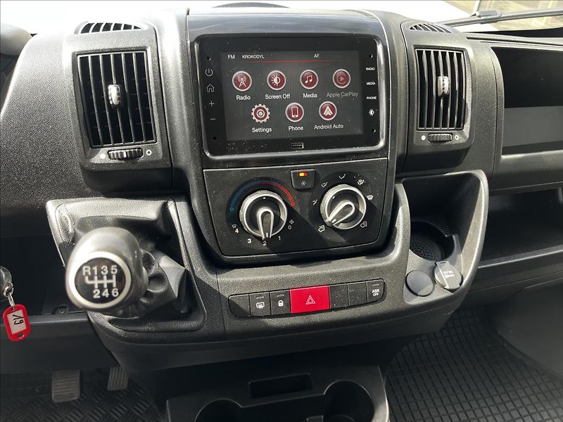 Opel Movano 2,2   L3H2 140k - fotka 9 z 15