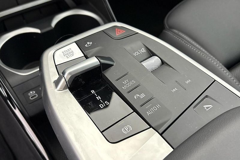 BMW X1 M35i xDrive - fotka 19 z 25