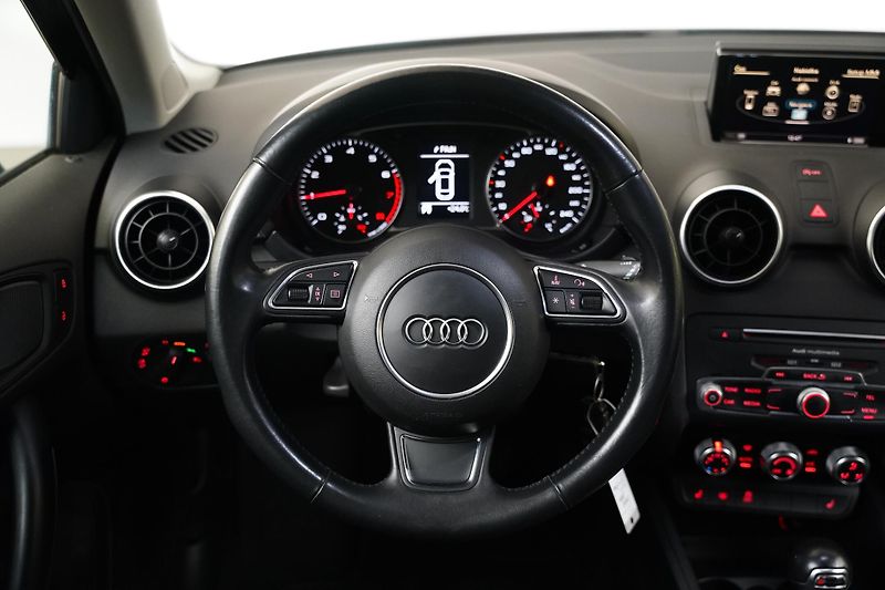 Audi A1 - fotka 17 z 24