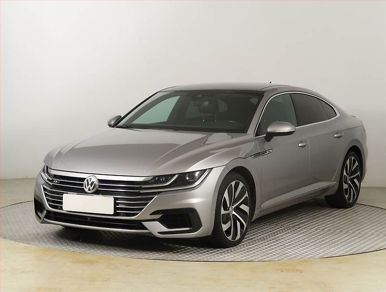 Volkswagen Arteon (2017) R-line 2.0 BiTDI 4Motion, 4X4 - fotka 2 z 26