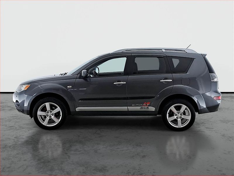 Mitsubishi Outlander (2007) 2.0 DI-D, 4X4, 7 míst - fotka 3 z 20