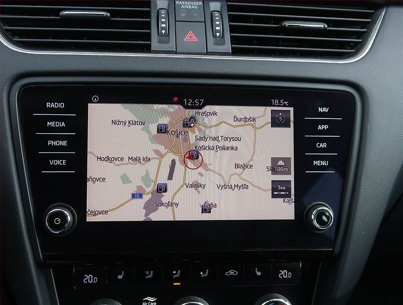 Škoda Octavia (2018) Style 1.5 TSI, Automat, Navi - fotka 20 z 21
