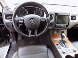 Volkswagen Touareg (2010) 3.0TDI/4x4/Chl.sedačky/LED/ - náhled 27