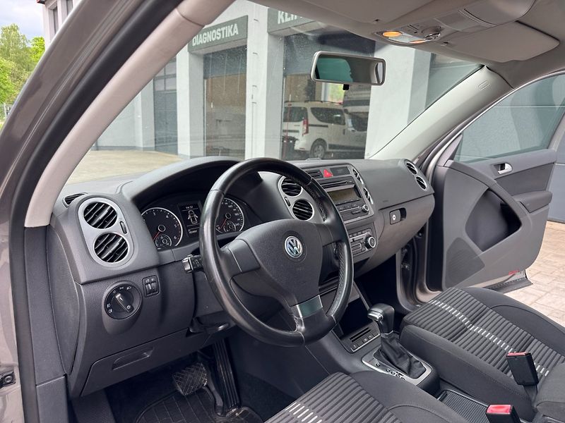 Volkswagen Tiguan (2010) 2.0TDi,4x4,Automat,Tažné - fotka 16 z 39