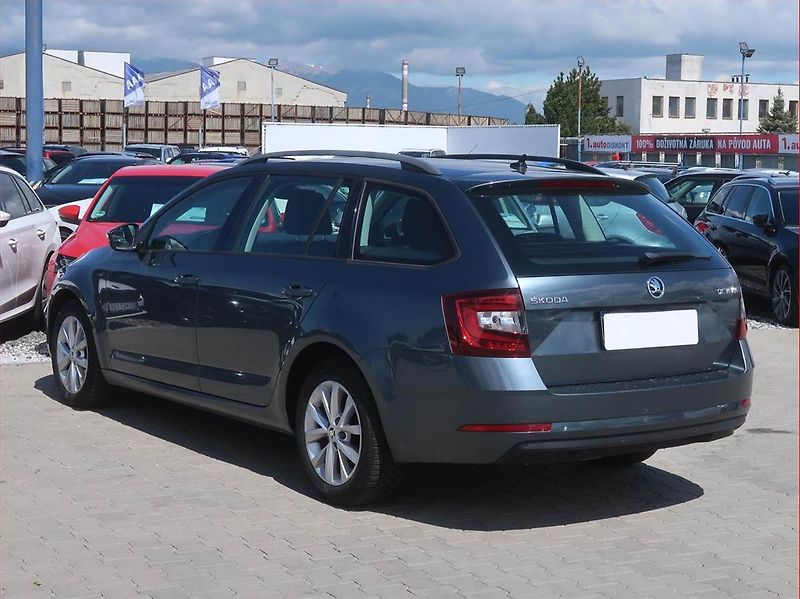 Škoda Octavia (2017) 1.6 TDI, Tempomat - fotka 4 z 18