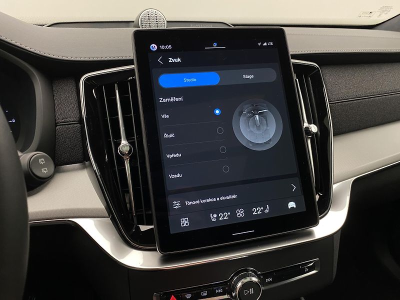 Volvo XC90 T8 RECHARGE BLACK EDITION 7m - fotka 64 z 70