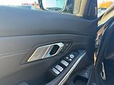BMW Řada 3 M340i xDrive Touring El. Tažné - náhled 18