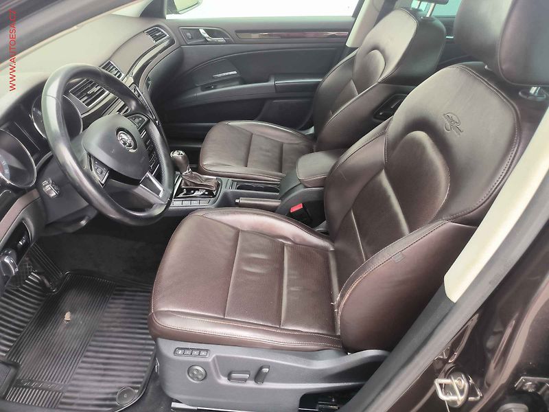 Škoda Superb (2014) 2.0 TDi 4x4, 1.maj,ČR, L&K - fotka 9 z 22