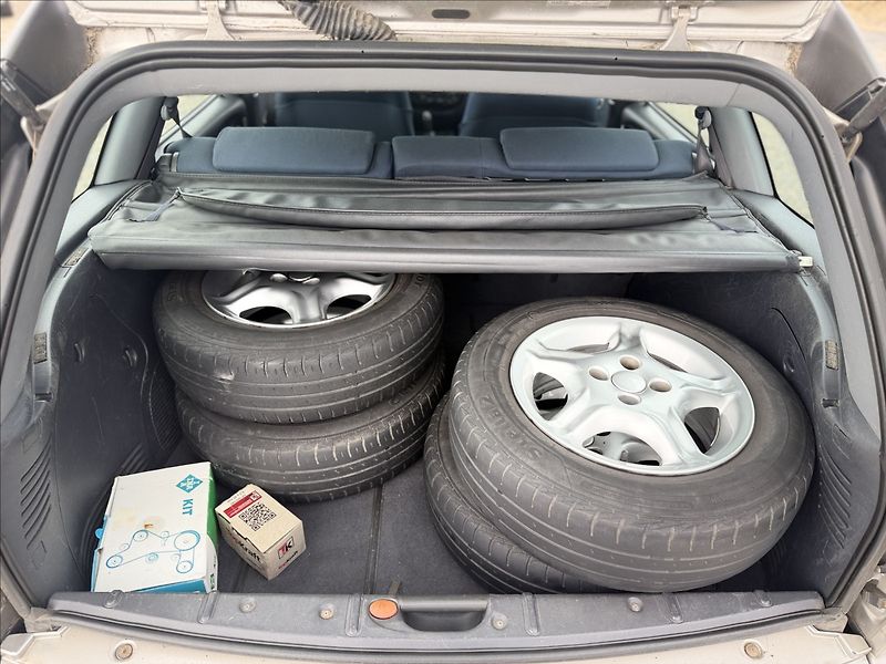 Fiat Marea 1,6 100 16v SX +SADA ALU KOL - fotka 15 z 19