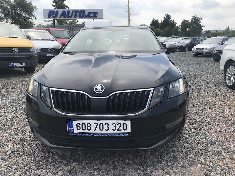 Škoda Octavia 1.6 TDI 85 KW,TEMPOMAT,ČR.. - fotka 2 z 13