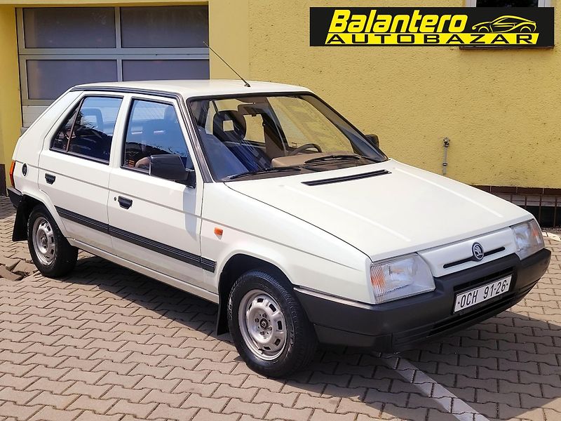 Škoda Favorit 135L,CZ, 1.majitel, GARÁŽOVANÝ - fotka 1 z 50