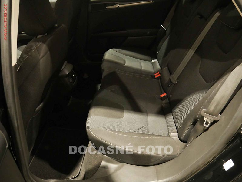 Ford Mondeo (2018) 2.0 TDCI, STK4/28 - fotka 10 z 20