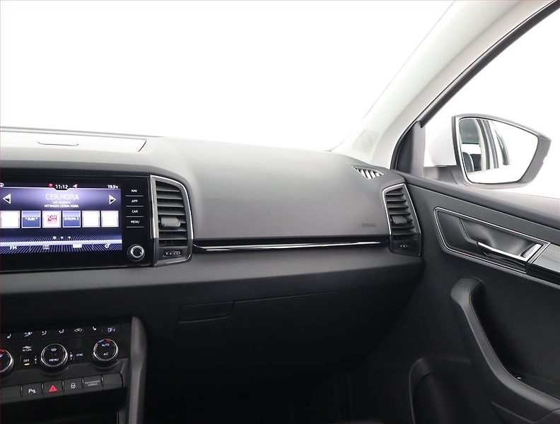 Škoda Karoq (2019) Style Plus 1.5 TSI - fotka 8 z 24