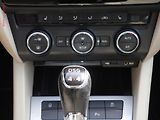 Škoda Octavia (2013) 1.8 TSI 4x4, ČR, DSG, bixen - náhled 13